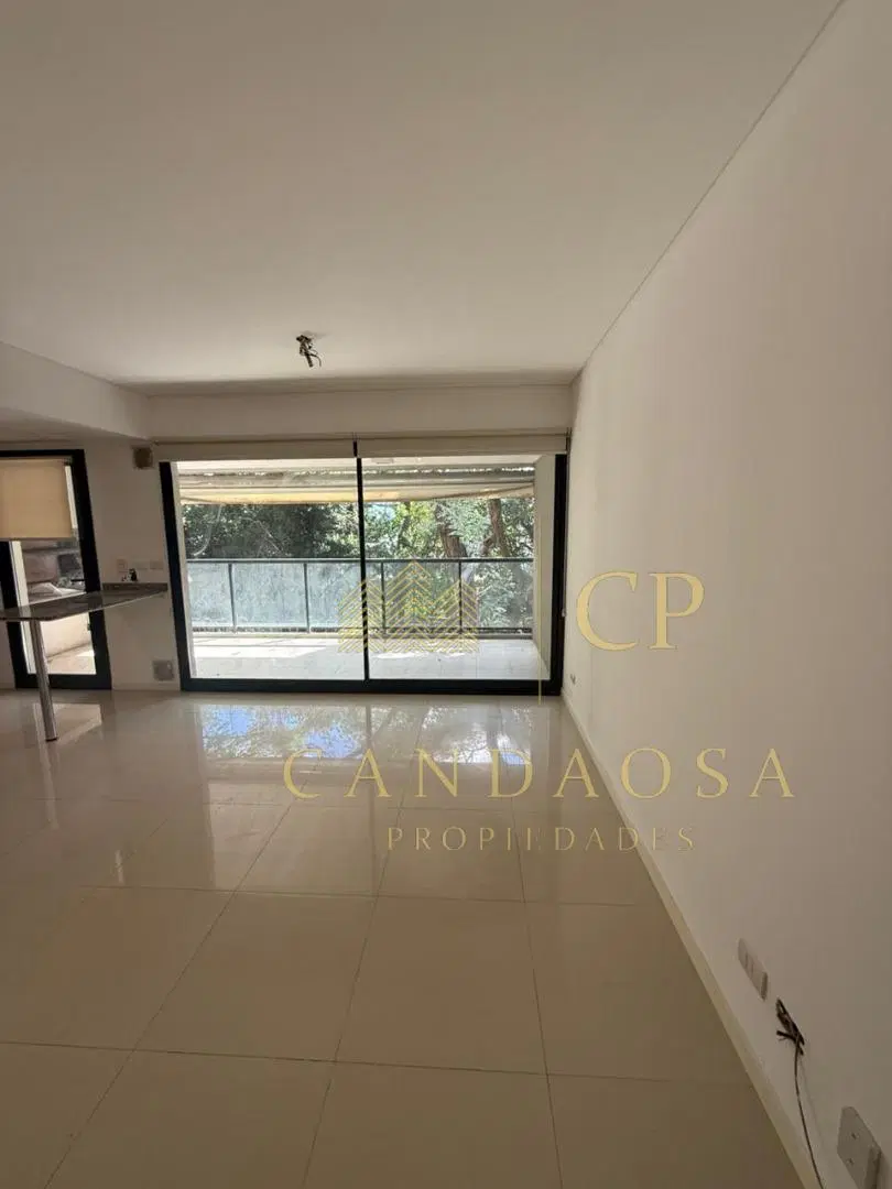 Departamento 2 ambientes en alquiler en Cond San Francisco 2