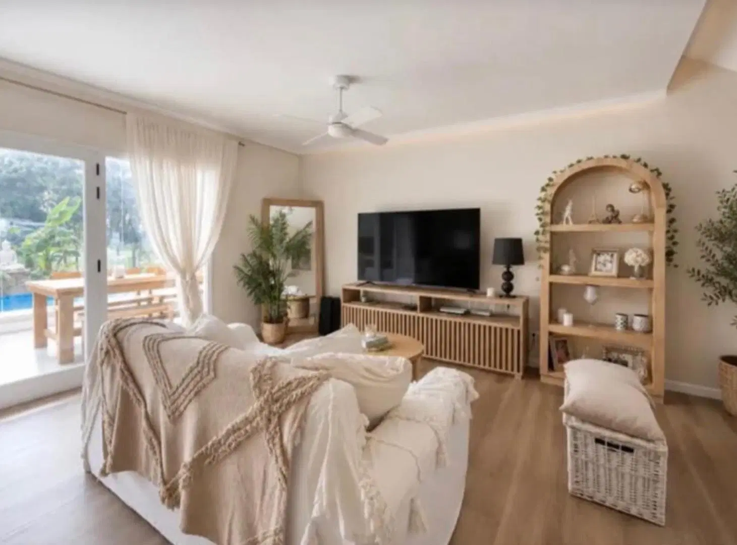 GsCasa Venta PREMIUM Barrio Pilar del este 3