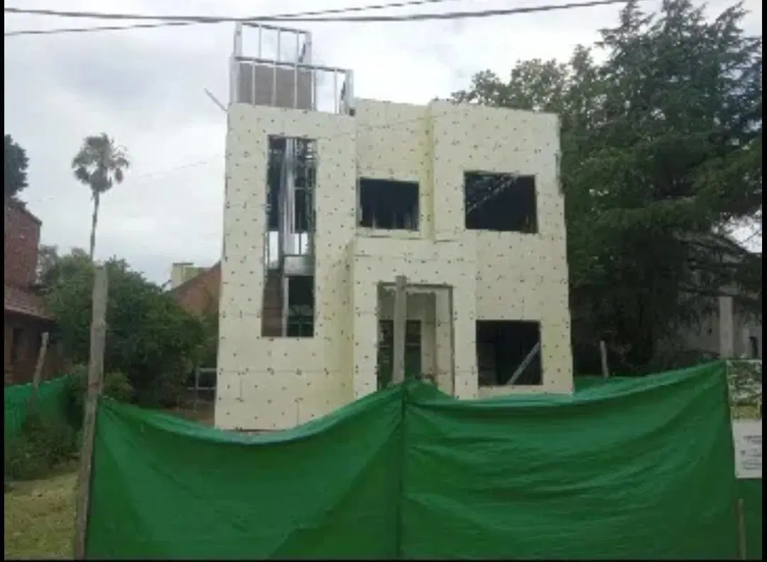 NEV. Casa a terminar en Las Brisas Country Club 2