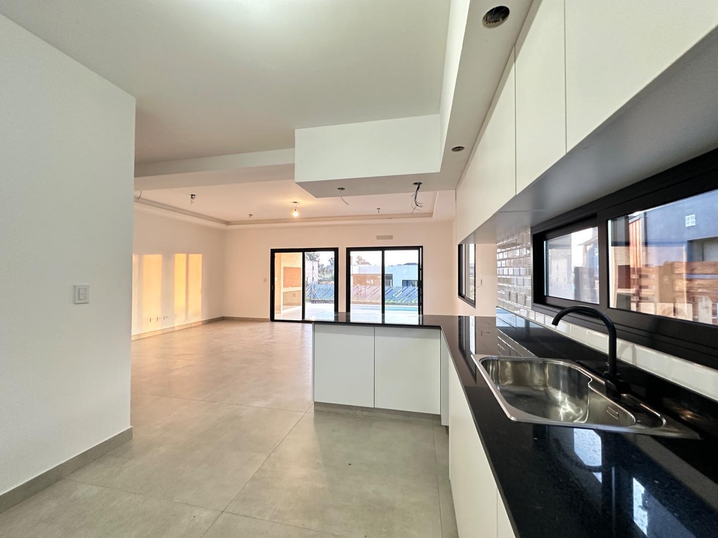 Foto de SG Casa venta Barrio Pilar del Este, imagen 1