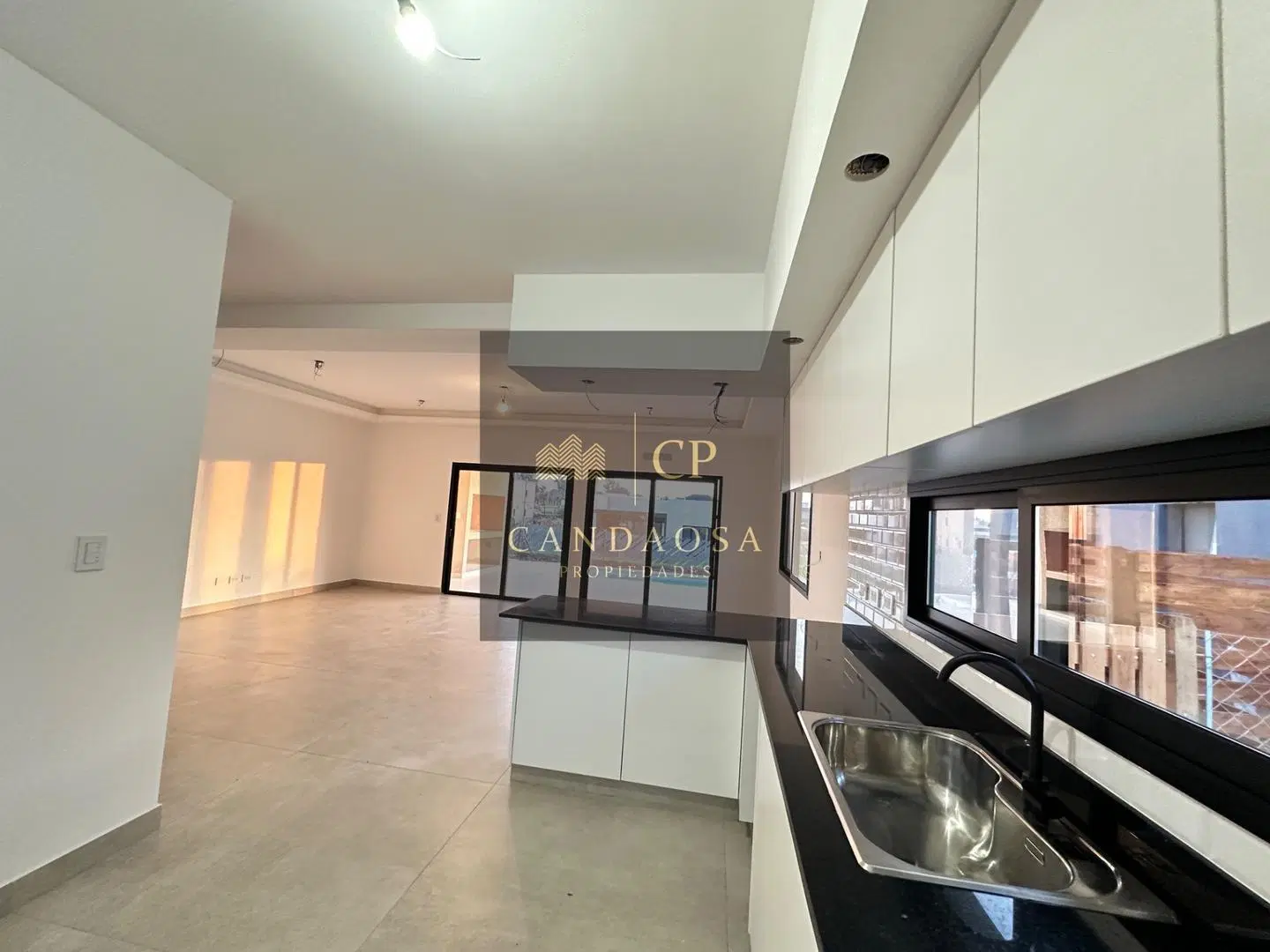 SG Casa venta Barrio Pilar del Este 4