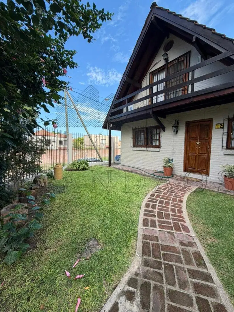 Casa en venta 4 ambientes en Gral. Pacheco, Tigre 2