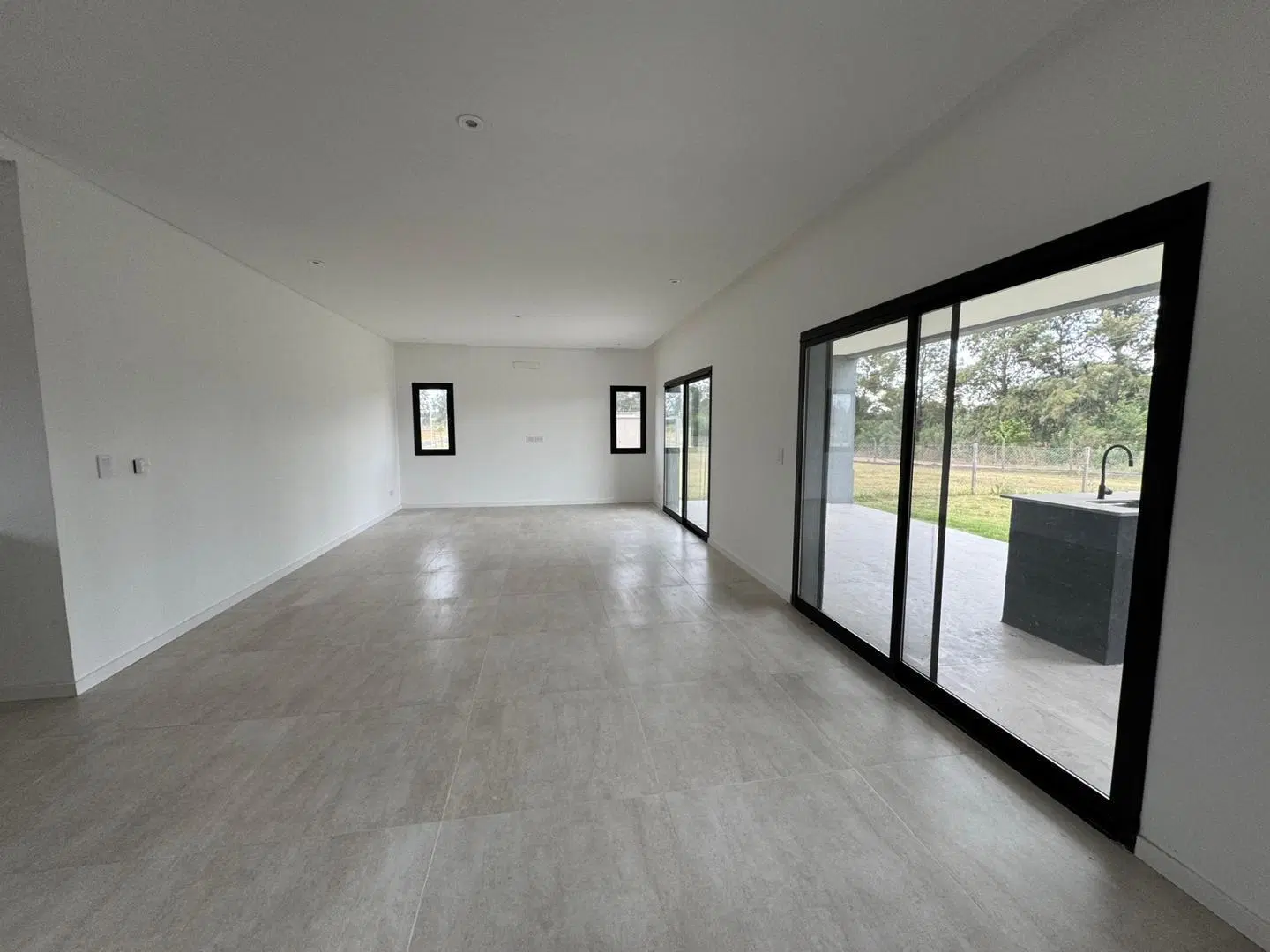 ADG. Excelente casa a estrenar en Cardales 5