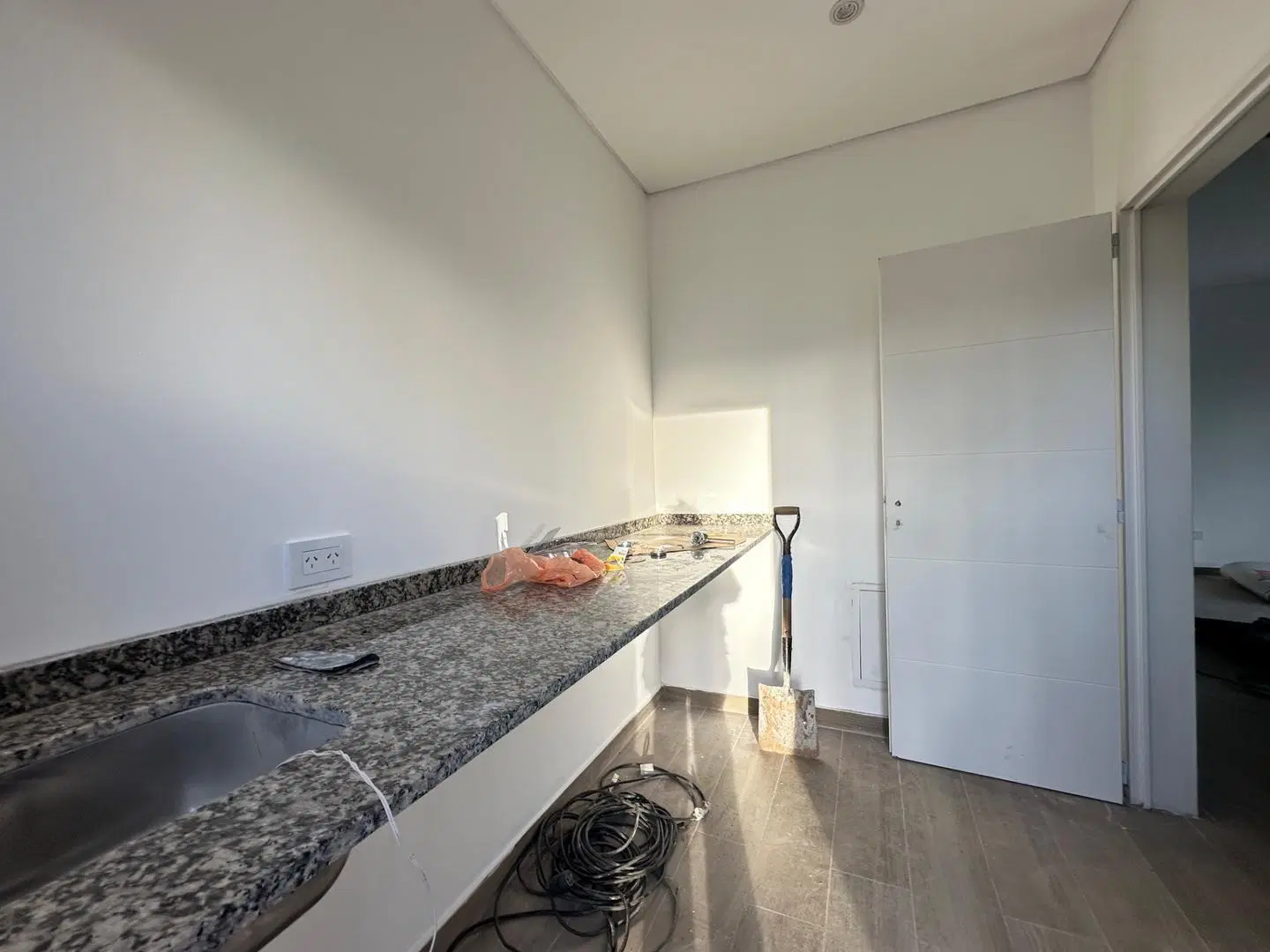 SG Casa con Pileta barrio Santa Sofía 4