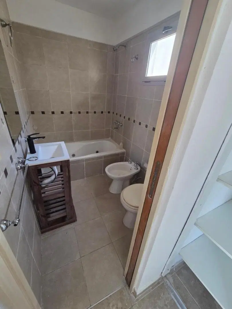 MLM. Hermoso departamento con terraza propia en Haedo 3