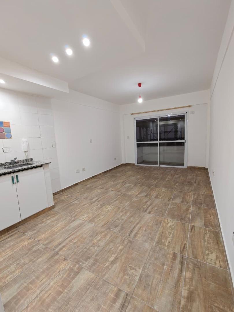 Foto de GRV- VENTA Departamento monoambiente C/Balcón - Muñiz, imagen 2
