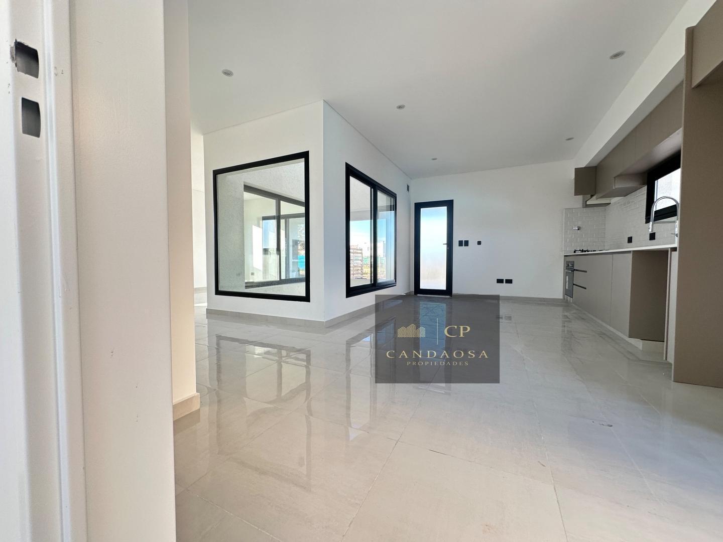 SG Casa Venta PREMIUM Barrio Santa Elisa