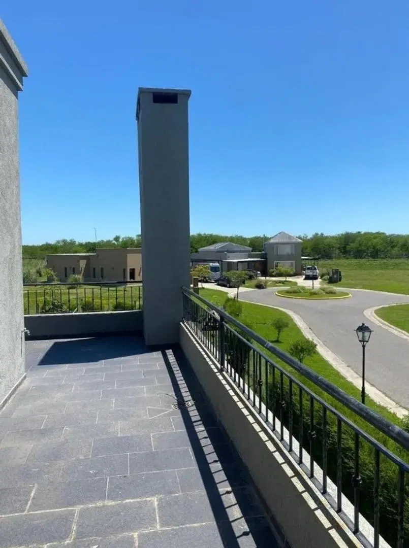 NVR . VENTA CASA EN SAN SEBASTIAN APTA CREDITO 4