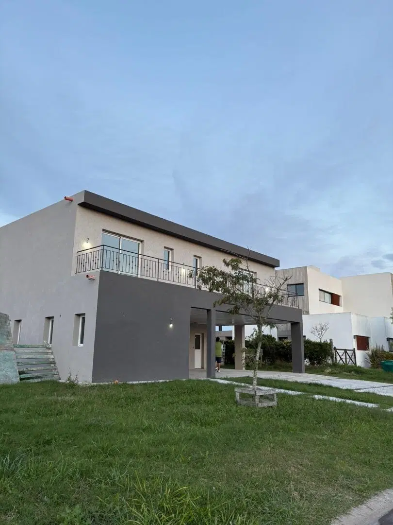 NVR OPORTUNIDAD CASA EN VENTA SAN SEBASTIAN AREA 5 5