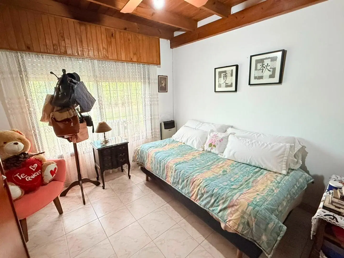 Hermosa casa con amplio parque en Muñiz 5