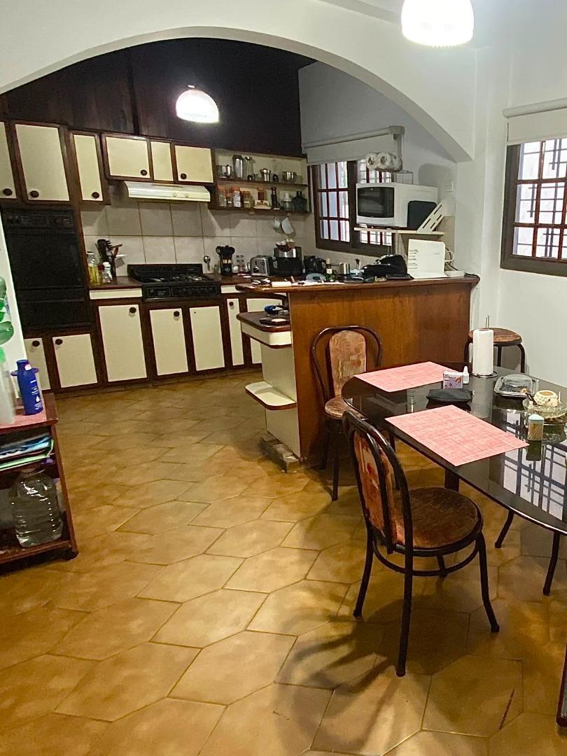 Foto de ORR. Venta de hermosa casa chalet de 6 ambientes, imagen 4