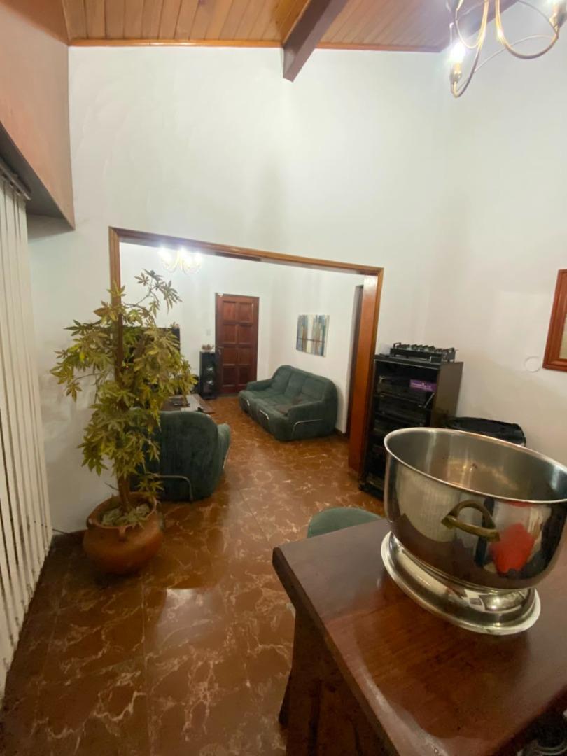 Foto de ORR. Venta de hermosa casa chalet de 6 ambientes, imagen 5