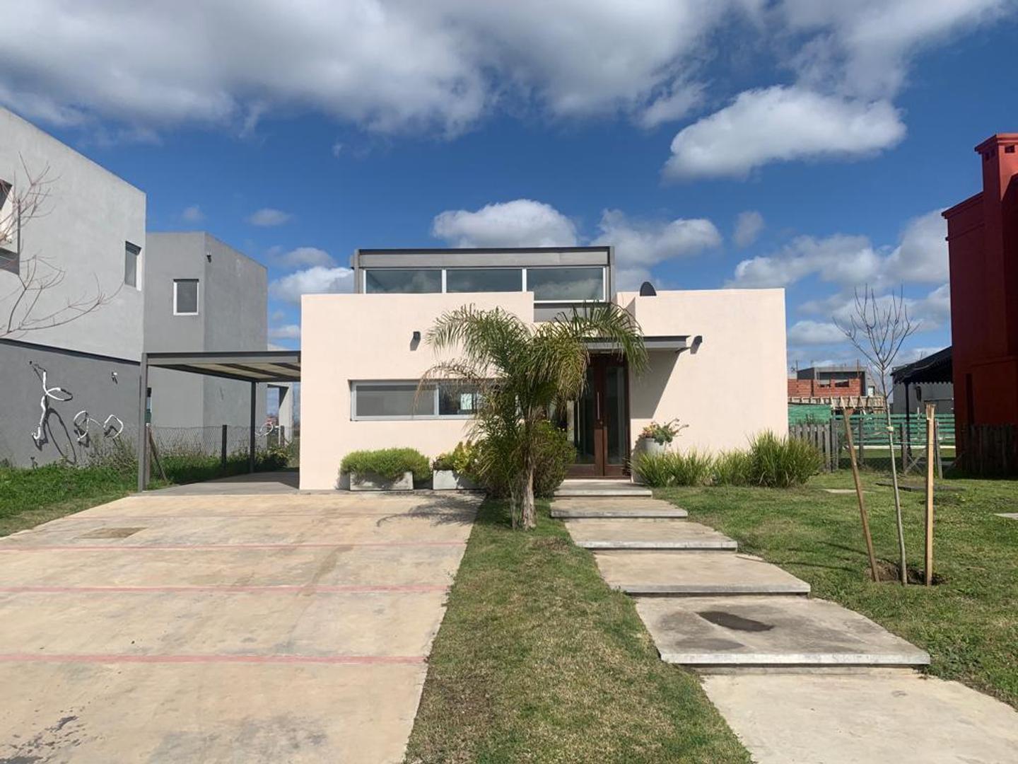 Foto de NEV. Casa 4 ambientes en Puertos del Lago, imagen 3