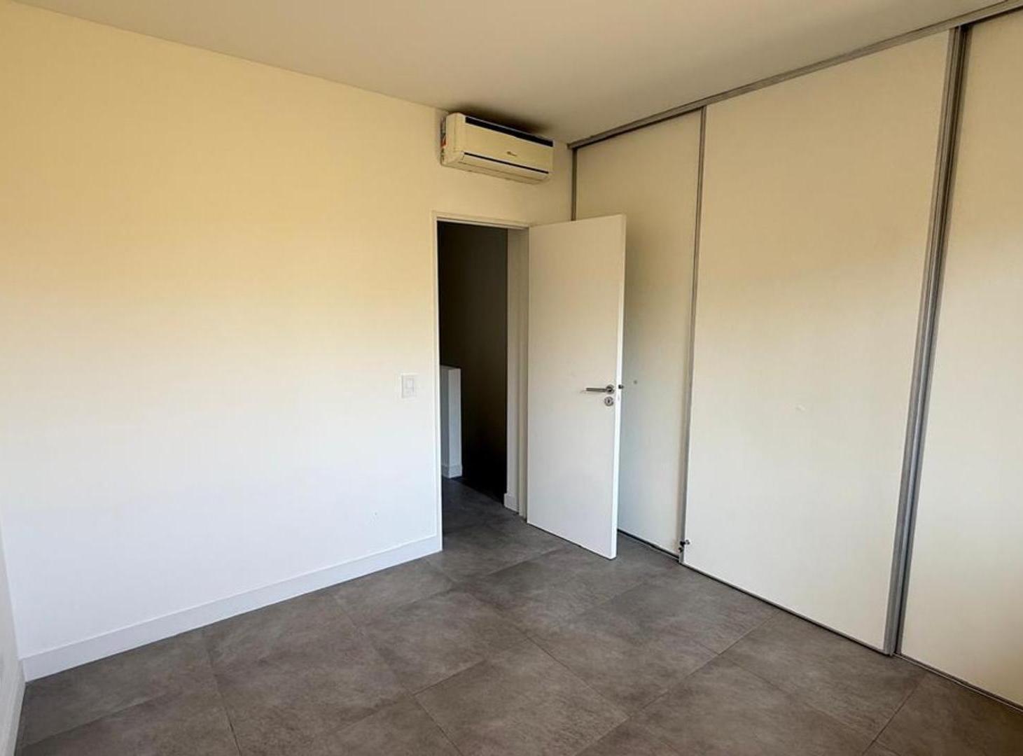 Foto de MLM. Increíble duplex en Barrio Bosque Alto, Pilar, imagen 5