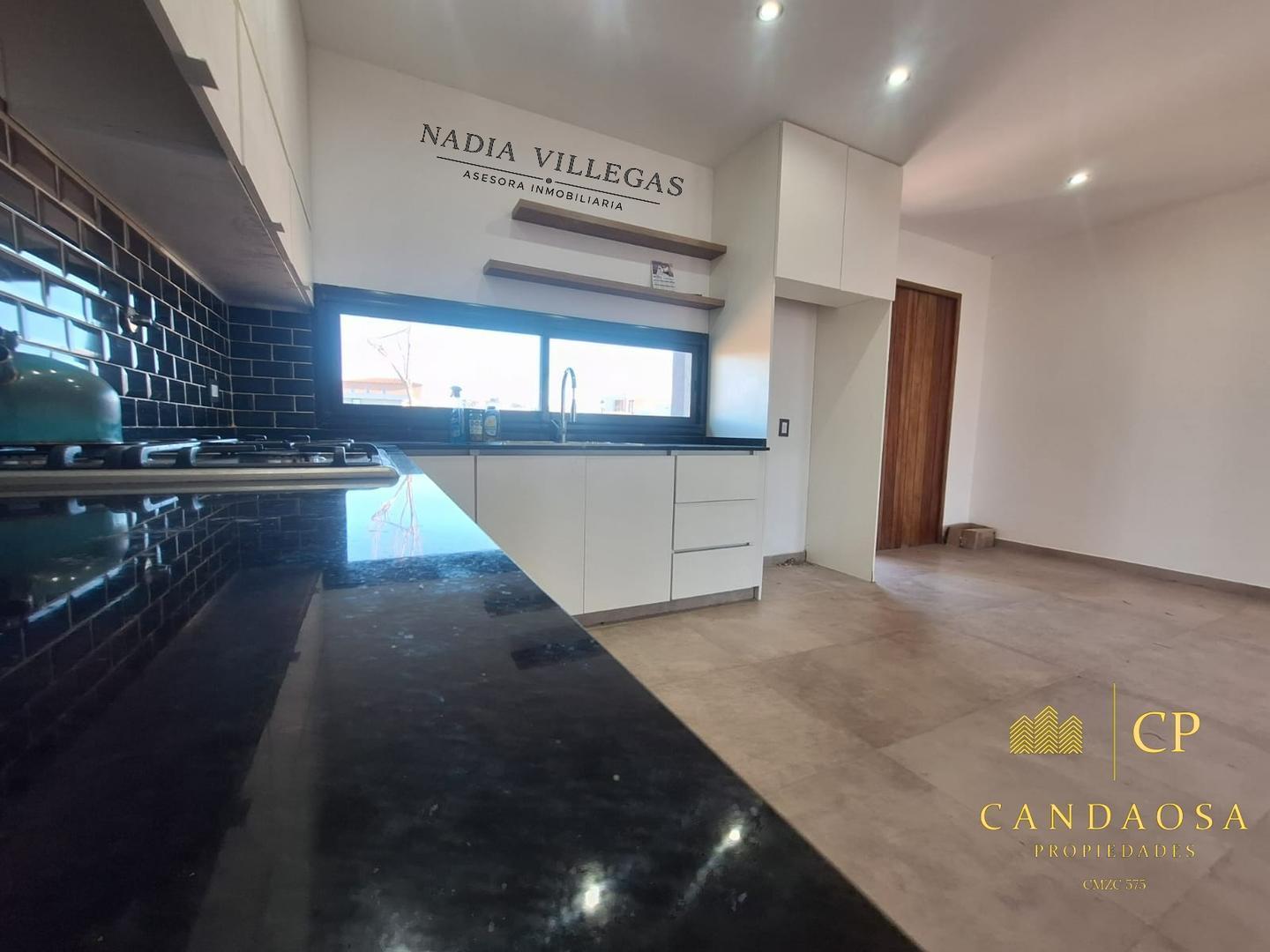 Foto de Casa en Venta San Sebastián Área 13 | 4 Ambientes con Pileta, imagen 2