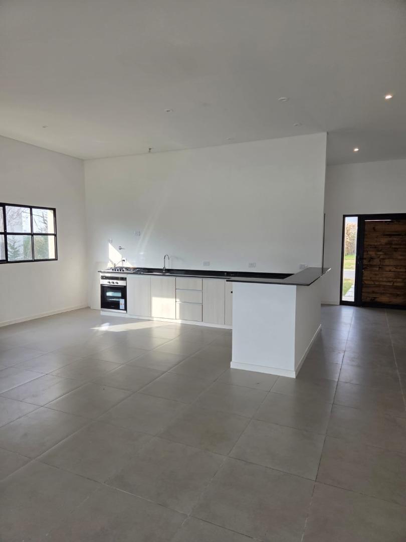 Foto de NVR OPORTUNIDAD CASA EN VENTA SAN SEBASTIAN, imagen 3