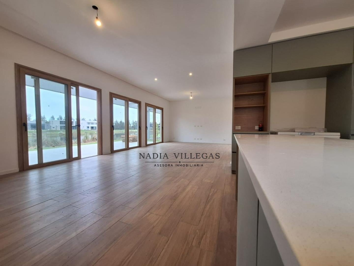 Foto de NEV. Casa en venta 5 ambientes en El Naudir a la laguna, imagen 2