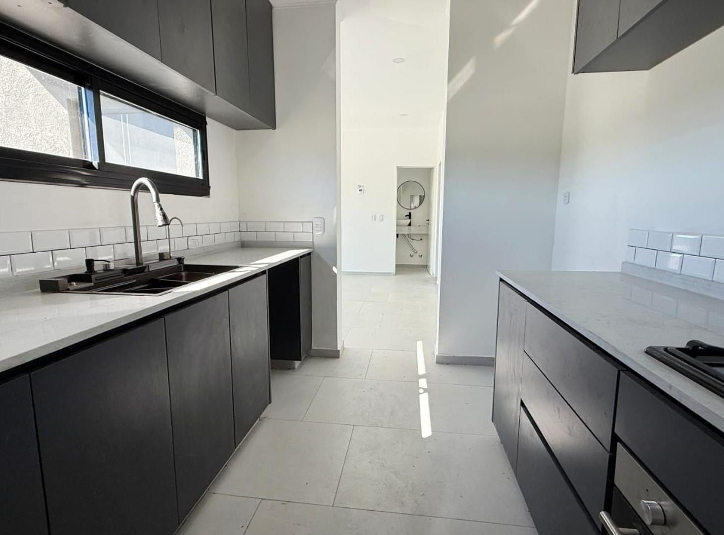 Foto de MMC. En obra Casa inteligente en venta San Ramón, PDE, imagen 2