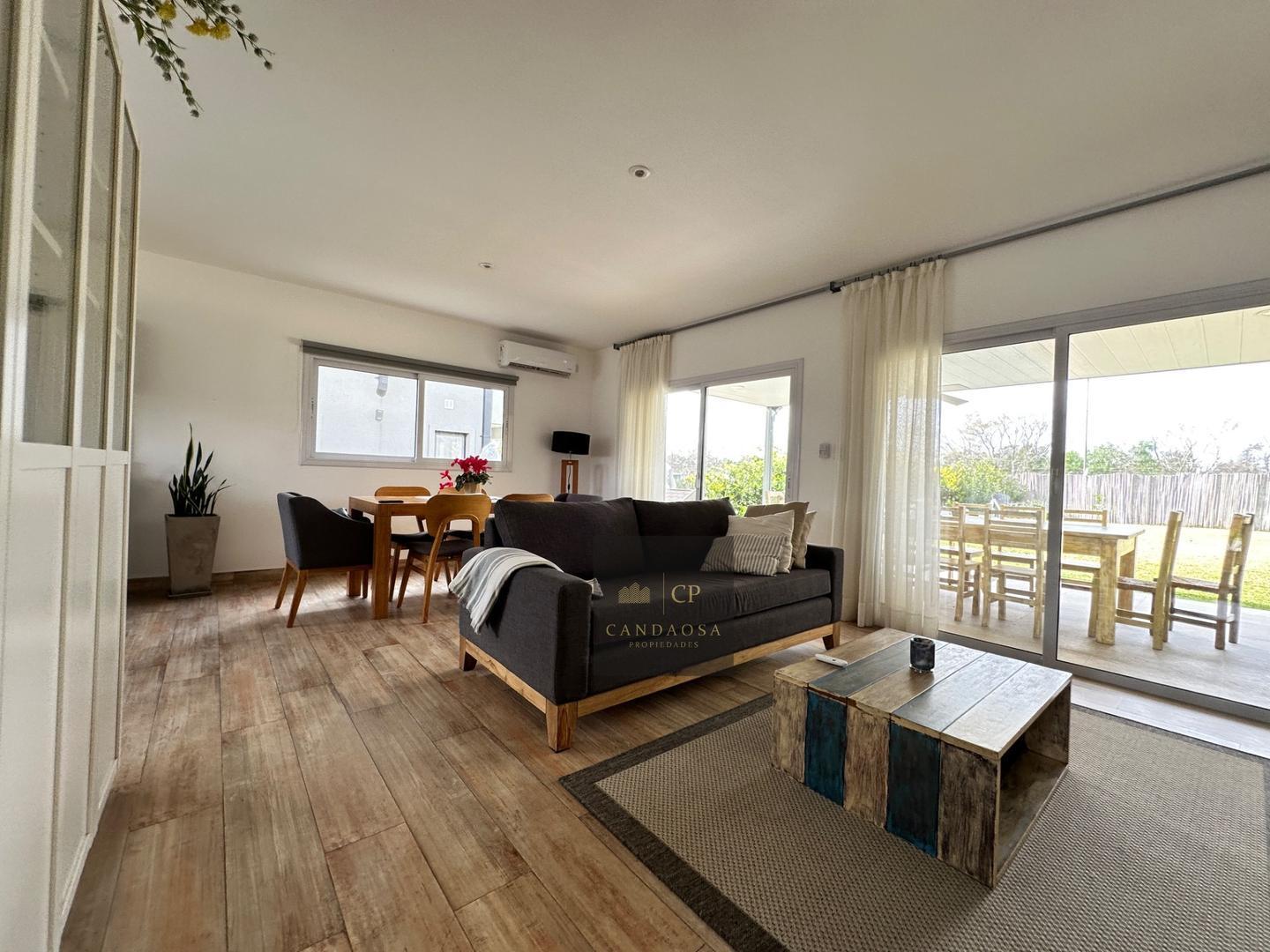 Foto de SGCasa Venta Barrio Santa Elena, imagen 1