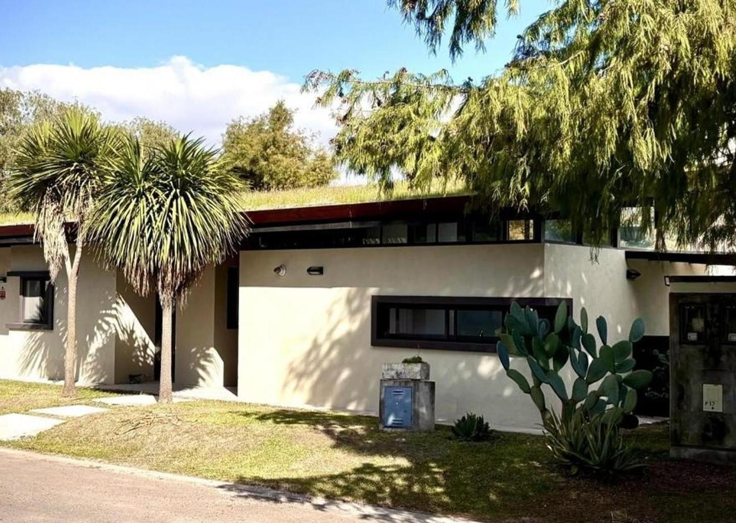 Foto de MLM. Increíble casa de 4 ambientes es Barrio Brujas, Pilar, imagen 3