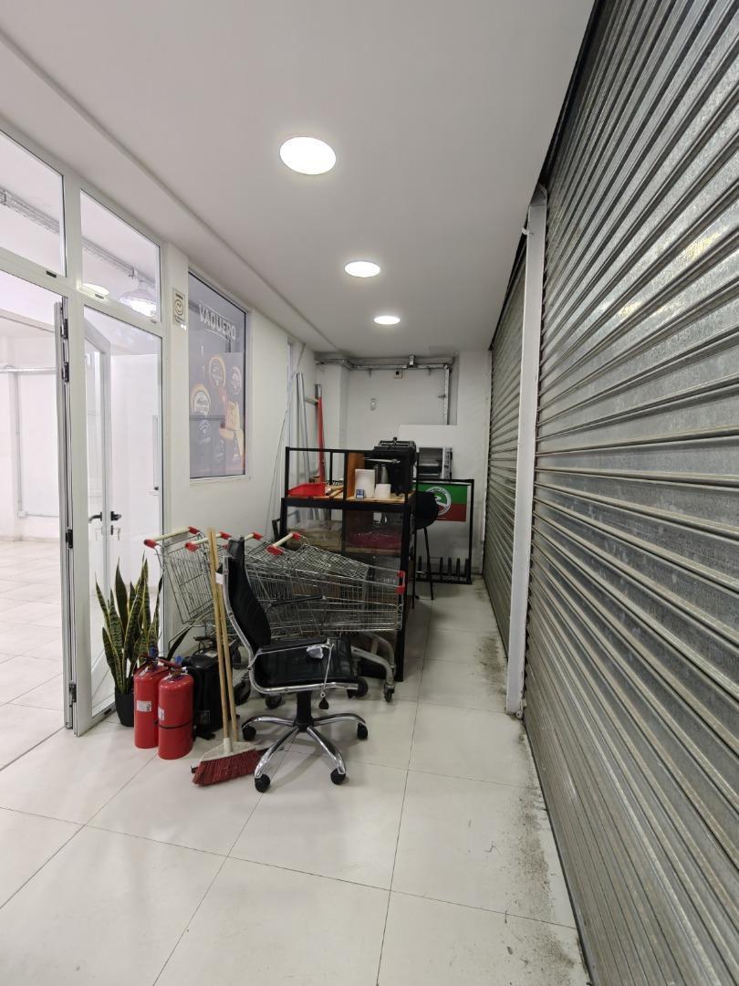 Foto de GRV - ALQUILER EXCELENTE DEPOSITO - COMERCIO EN SAN MIGUEL, imagen 2
