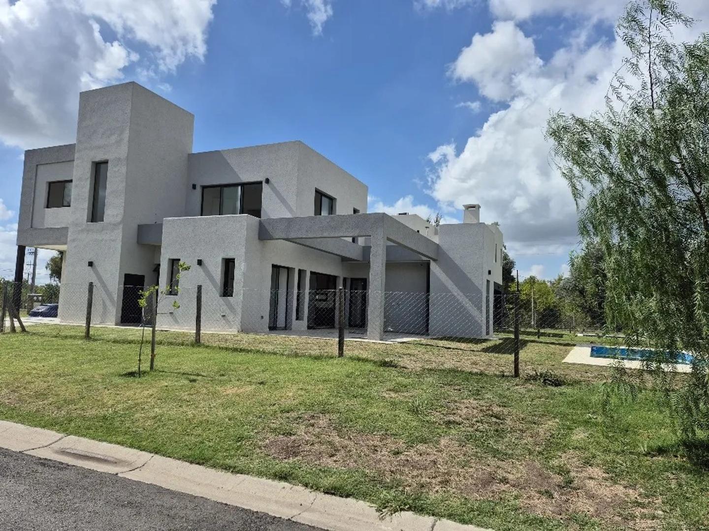 Foto de MLM. Increíble casa en Barrio Santa Elisa, Pilar del Este, imagen 5