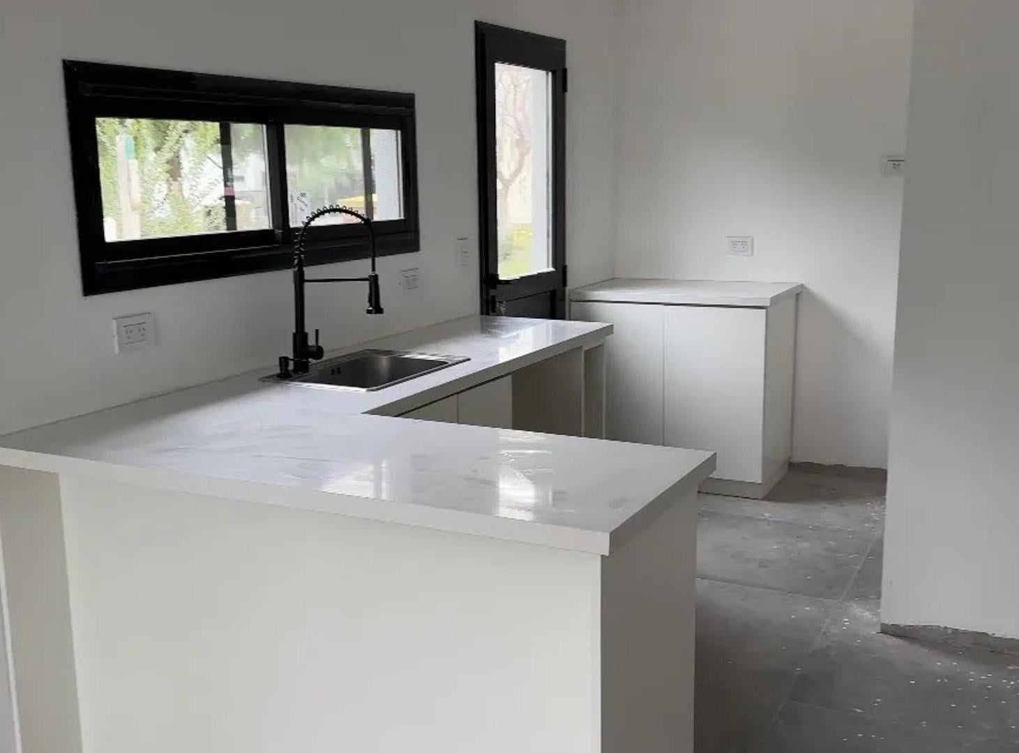 Foto de MLM. Increíble casa a estrenar en Barrio San Ramón, PDE, imagen 2