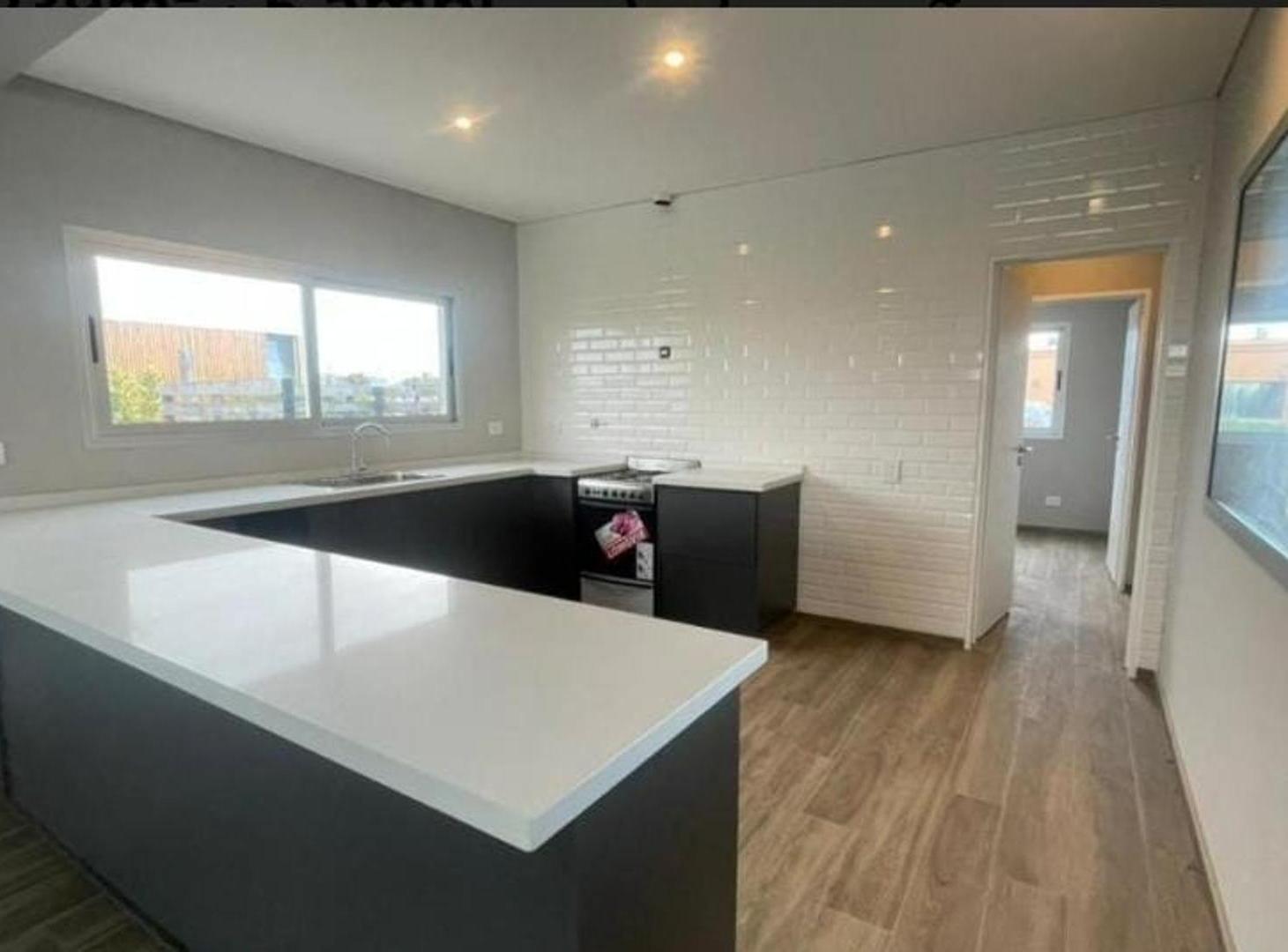 Foto de Casa a la laguna con escritura San Sebastian Area 10, imagen 4