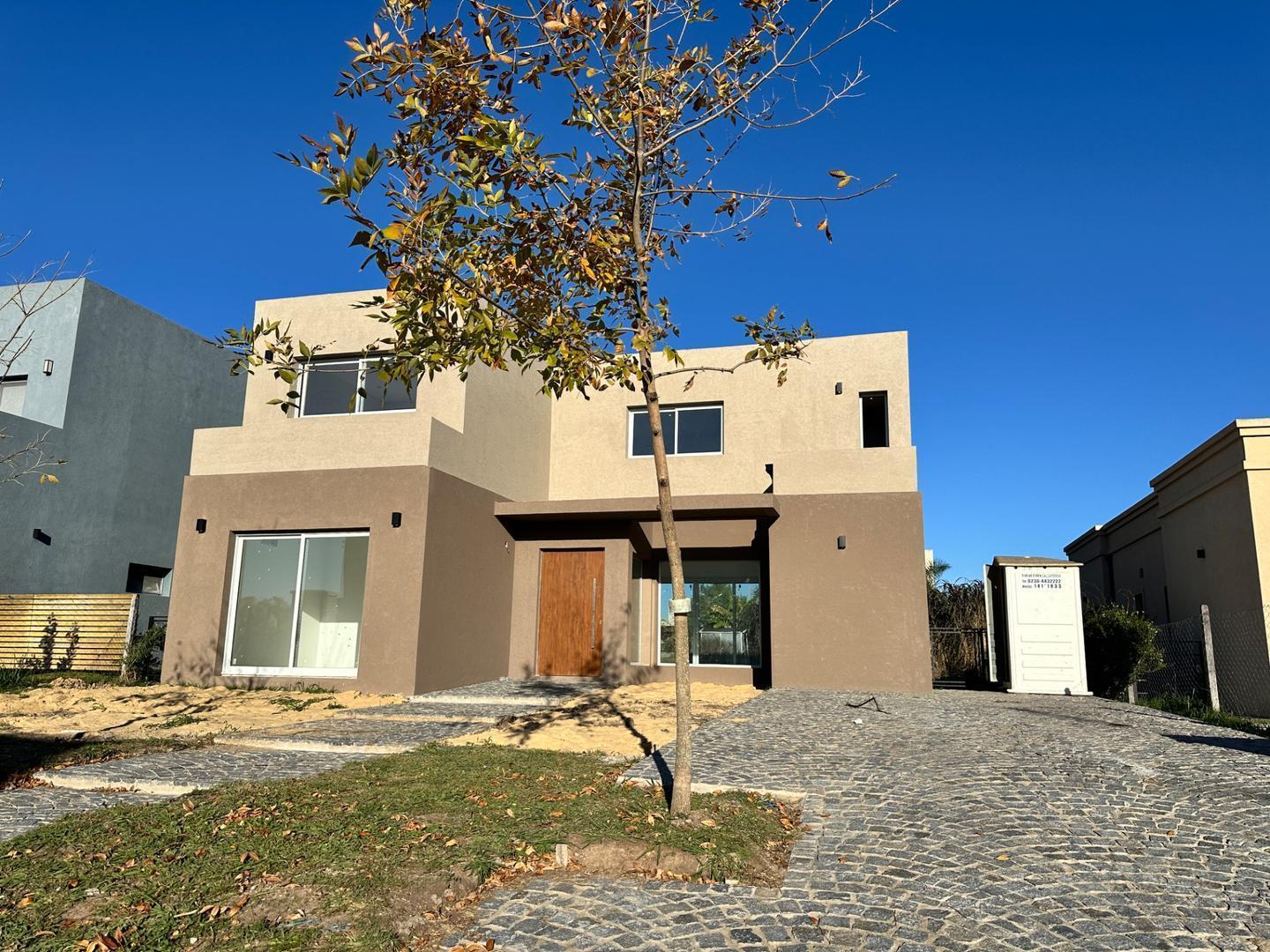 Foto de Sg Casa Venta Barrio Sanra Lucía, imagen 3