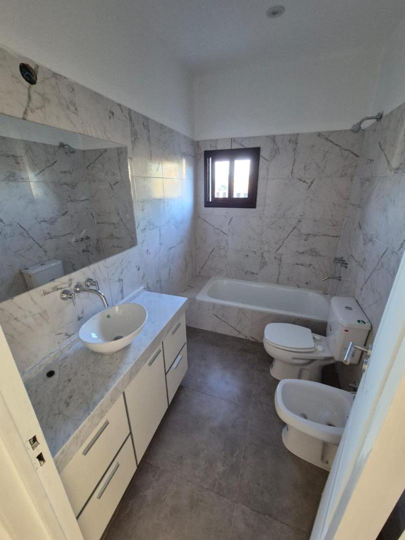 Foto de SGCasa Venta Barrio Santa Lucía, imagen 3
