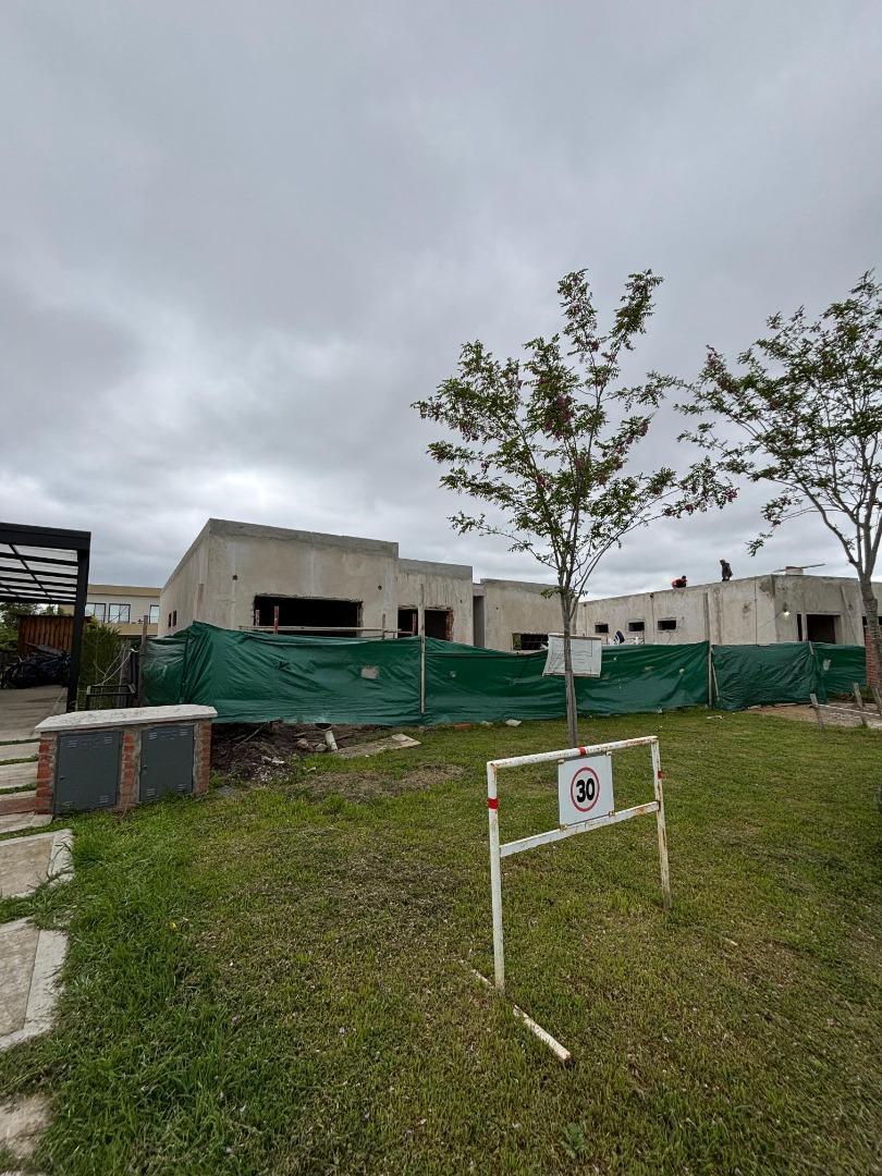 Foto de MMC. Casa 4 ambientes en venta Santa Emilia, PDE, imagen 2