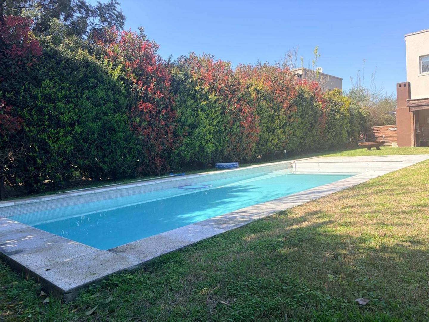 Foto de SGCasa Alquiler Anual Amoblado Barrio Santa Guadalupe, imagen 1