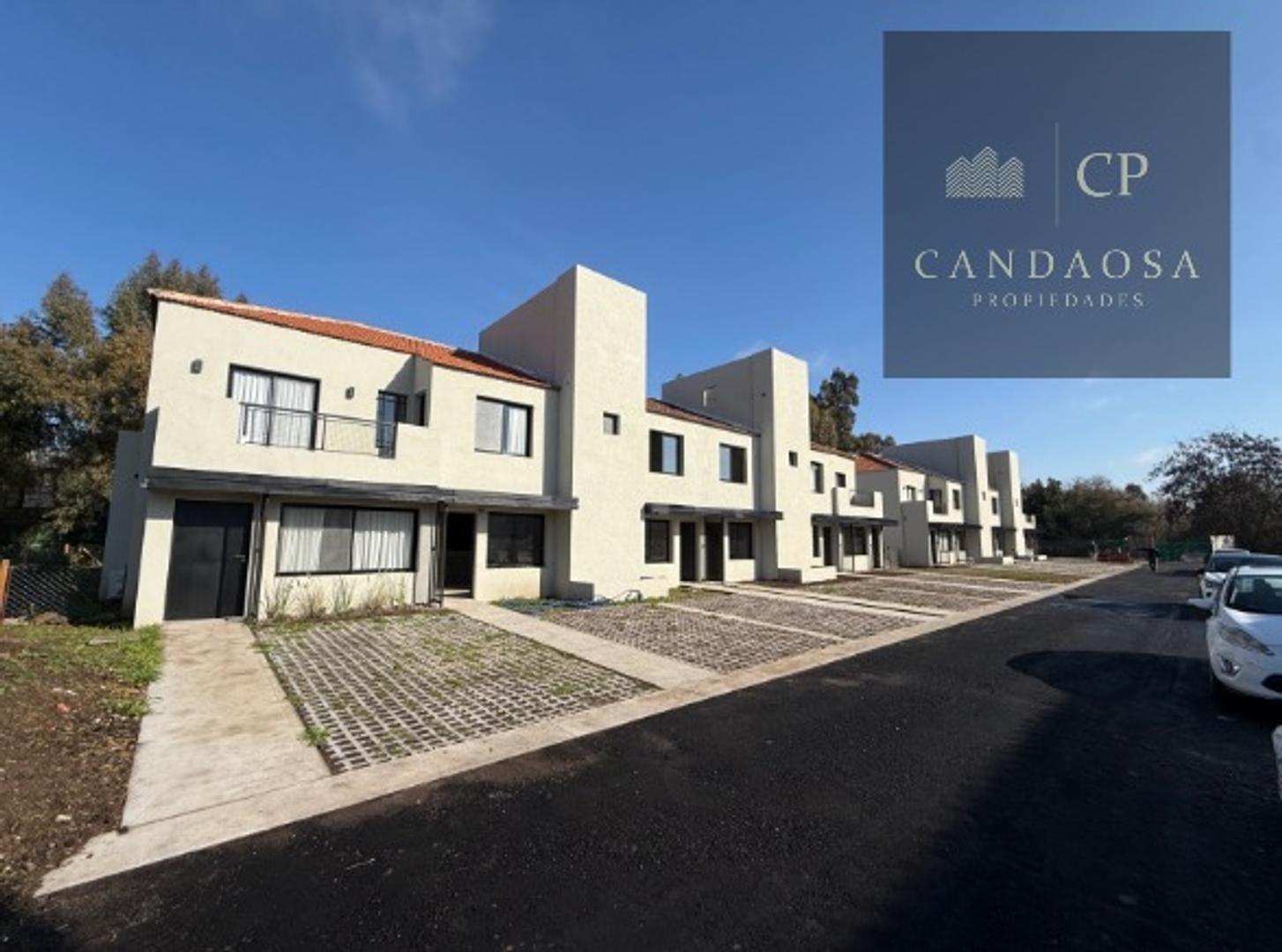 Foto de VENTA DUPLEX 4 AMBIENTES C/ FINANCIACION, BARRIO LA ANGELICA, imagen 2