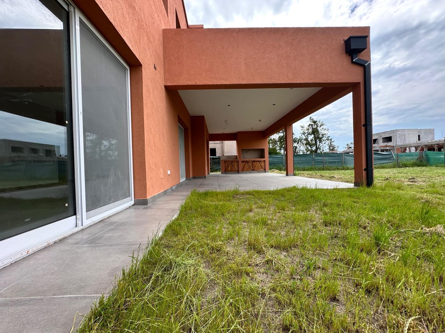 Foto de SGCasa Venta Barrio Santa Sofia, imagen 4