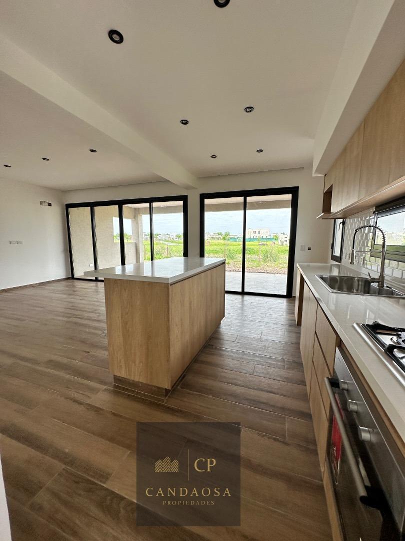 Foto de SGCasa Venta Barrio Santa Sofía, imagen 2