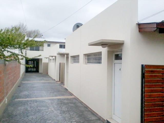 Edificio de 10 Departamentos + 2 Cocheras - Ciudad de Balcarce 4