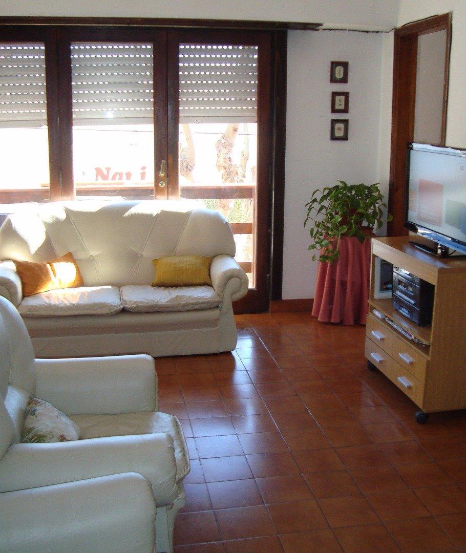 Foto de Chalet 4 amb. APTO CRÉDITO - Tierra del Fuego y 9 de Julio, imagen 2