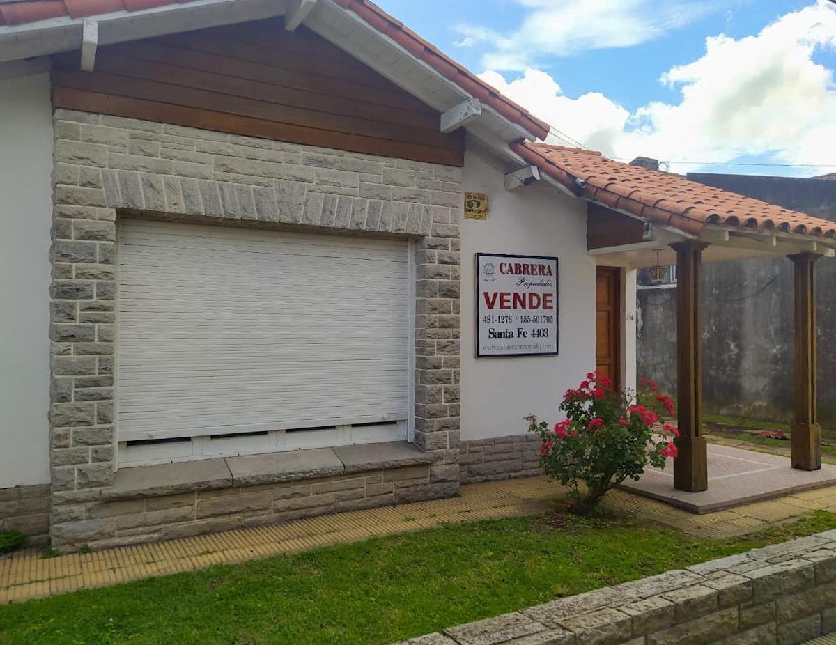 Foto de Chalet 4 amb. con garaje y patio - N. Ezeyza y B. Mitre, Cnel. Vidal, imagen 2