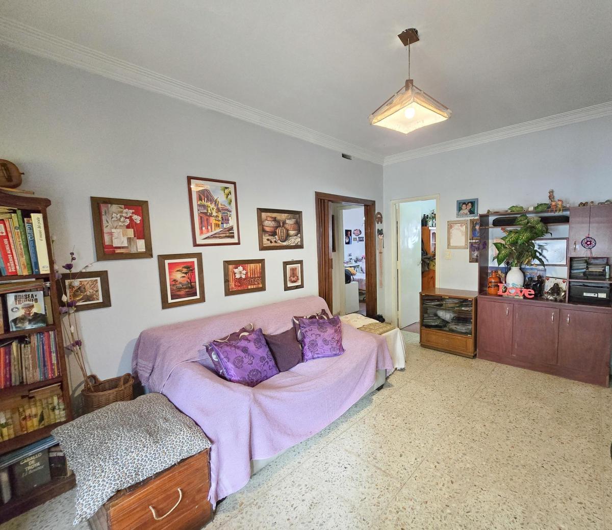 Chalet 3 Amb con Parque + Depto. 3 Amb con Garaje - C. Villar y Carasa 1