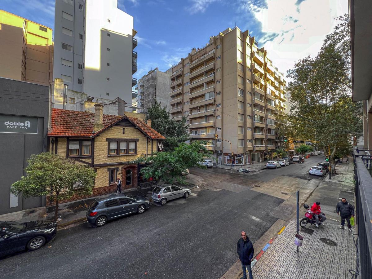 Departamento 2 Amb. Externo con Balcón - Sarmiento y Gascón 3