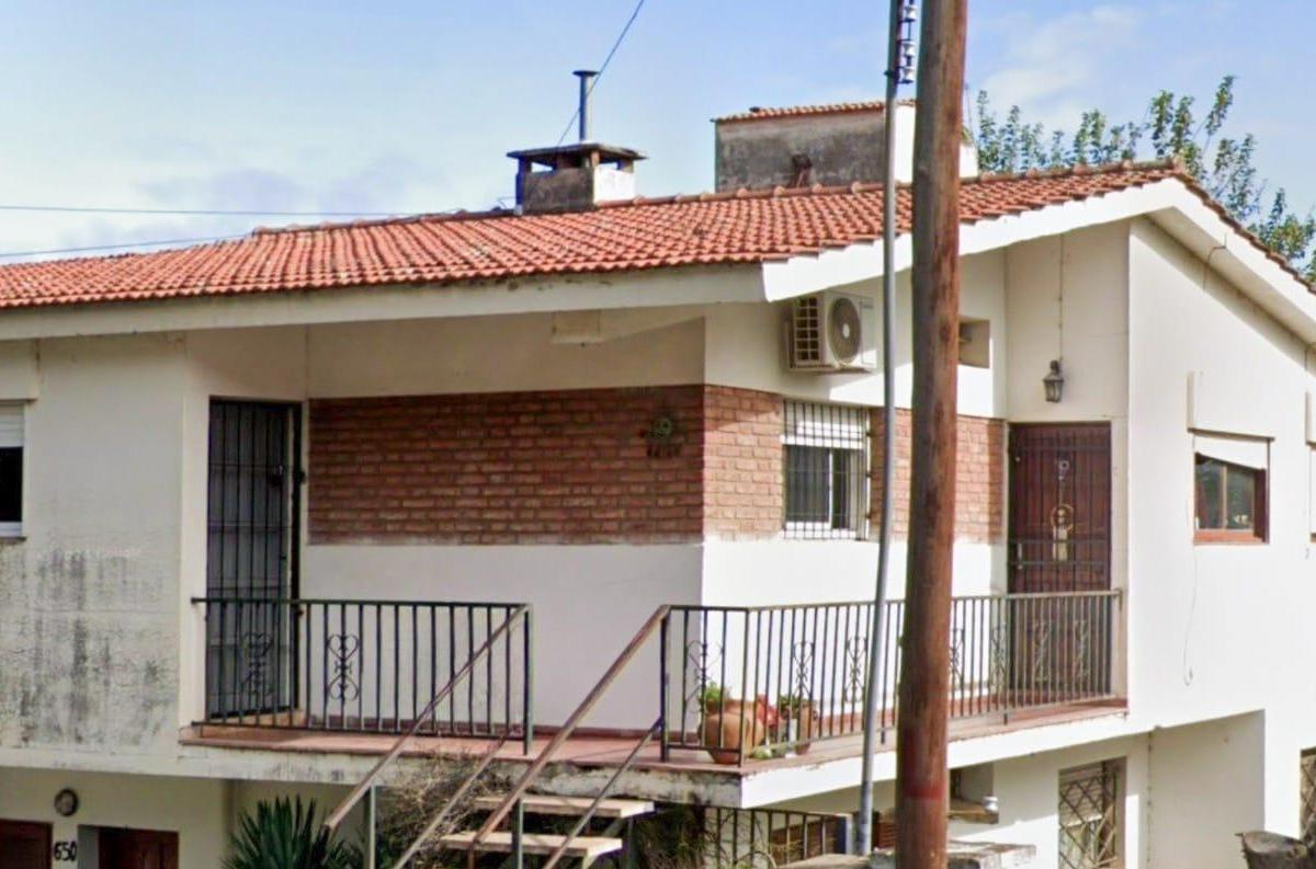 Chalet en Block: 3 Unidades. Garage. Parque - Villa Carlos Paz 3