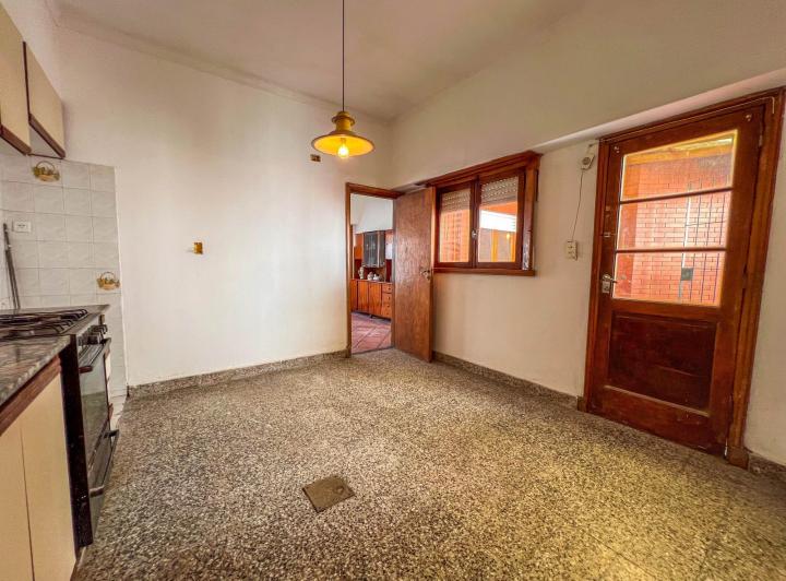 Casa PH 3 amb. en planta baja - Av. J. P. Ramos y San Salvador 5