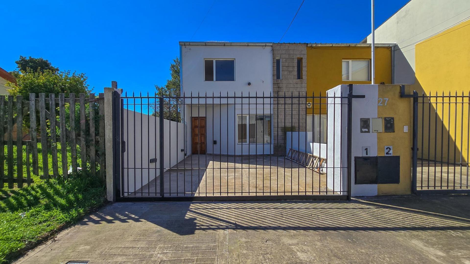 Dúplex 3 amb. parque y ent. para auto FINANCIAN - Punta Mogotes
