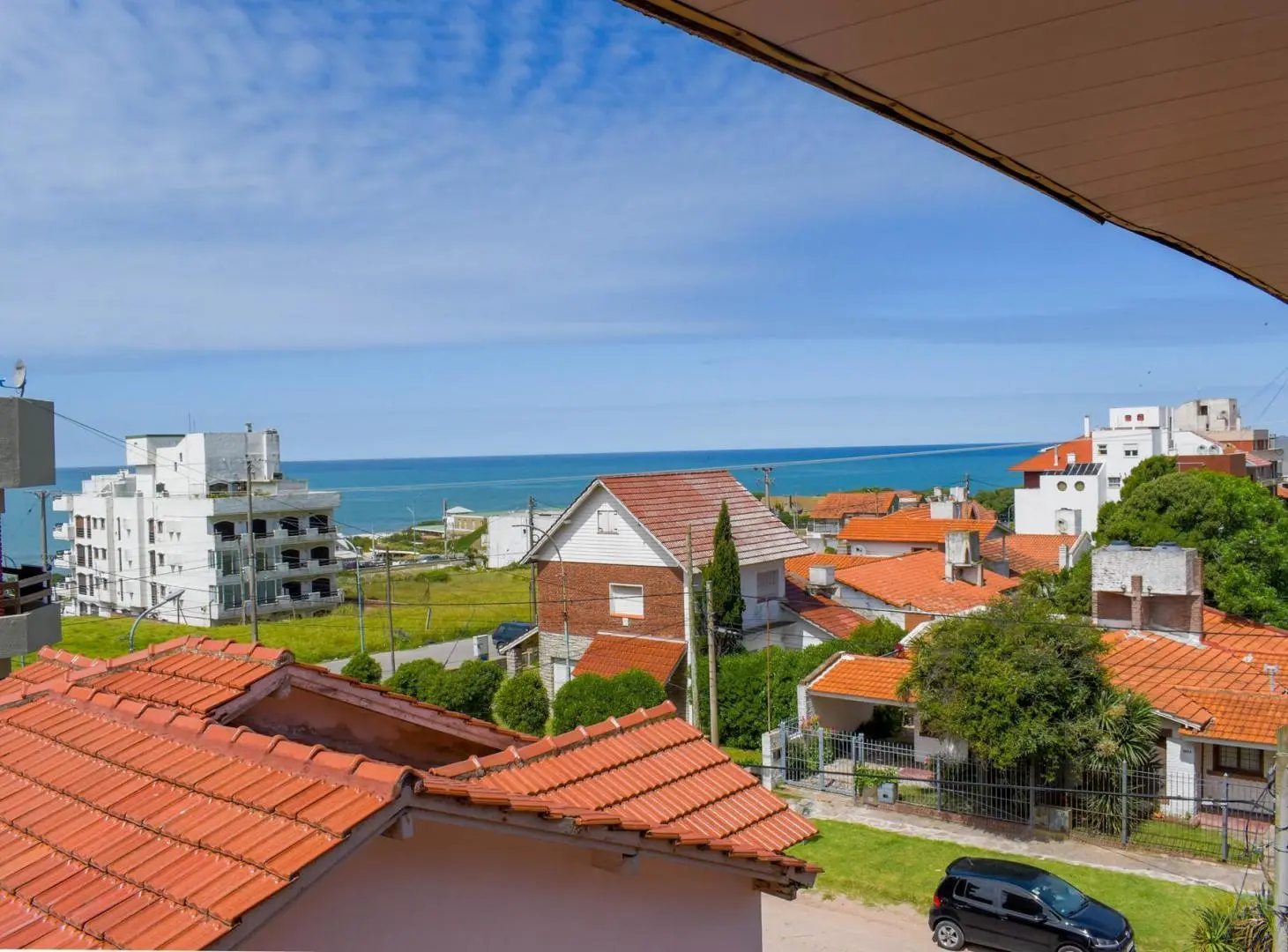 Departamento 3 amb. c/ balcon + esp. p/ auto. Reciclado- Punta Mogotes 4