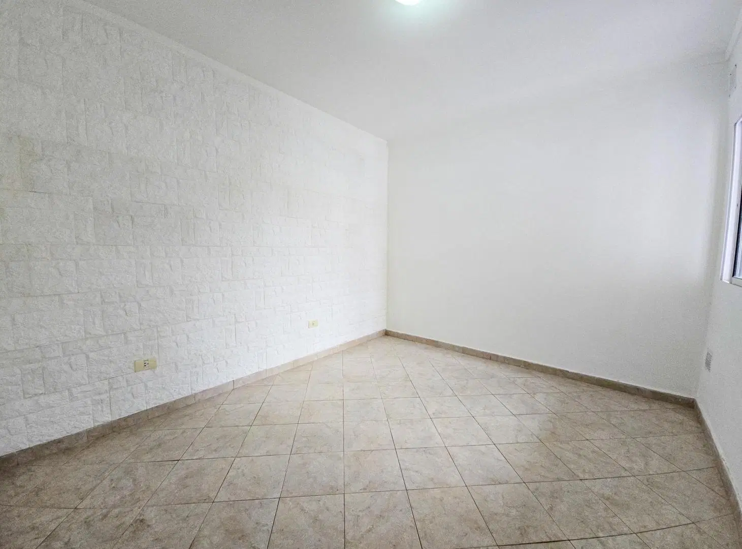 Departamento PH 2 amb. con patio - R. S. Peña y Gaboto 3
