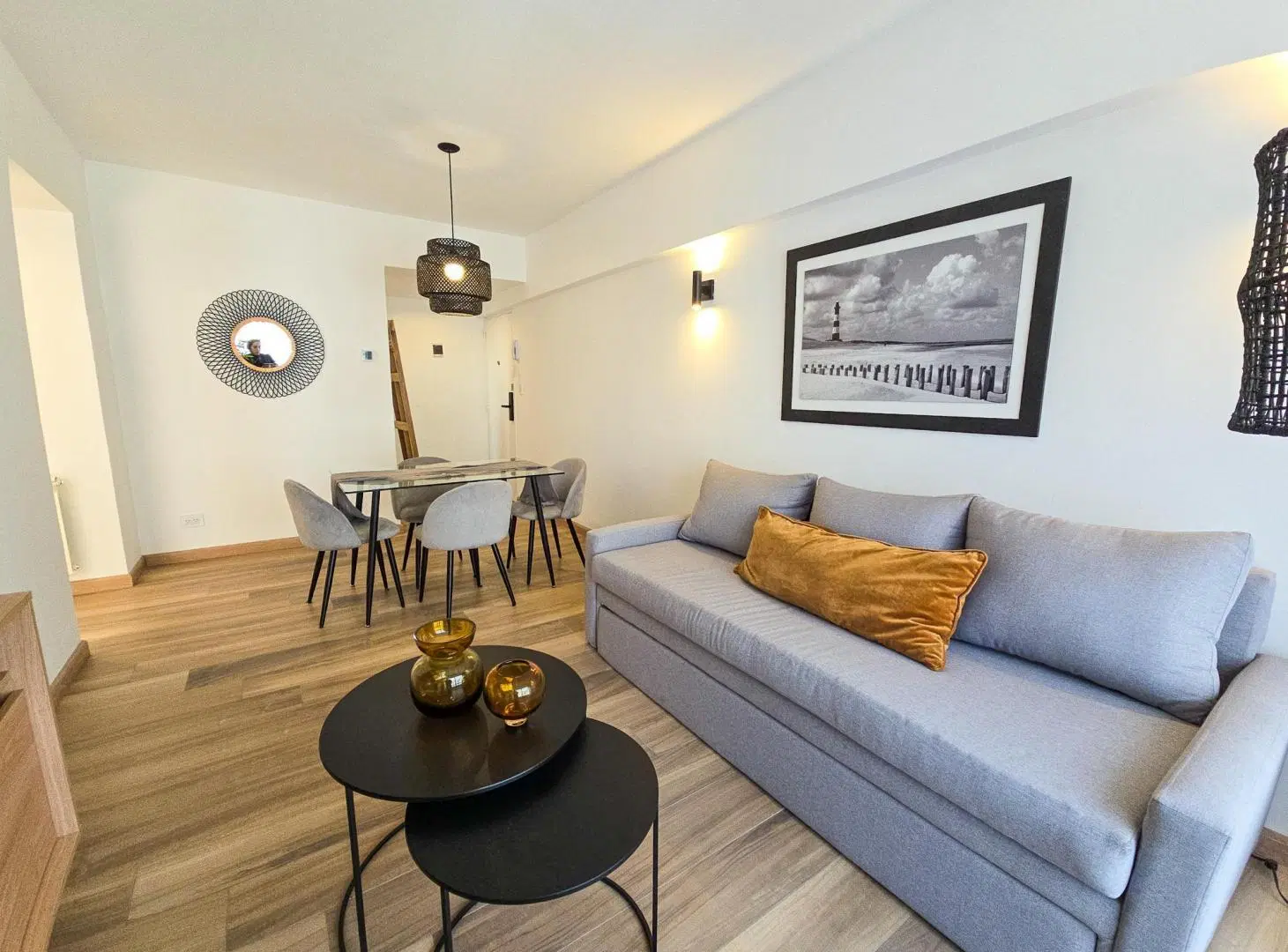 Departamento 2 amb. con balcón francés - A. Brown y Lamadrid 1