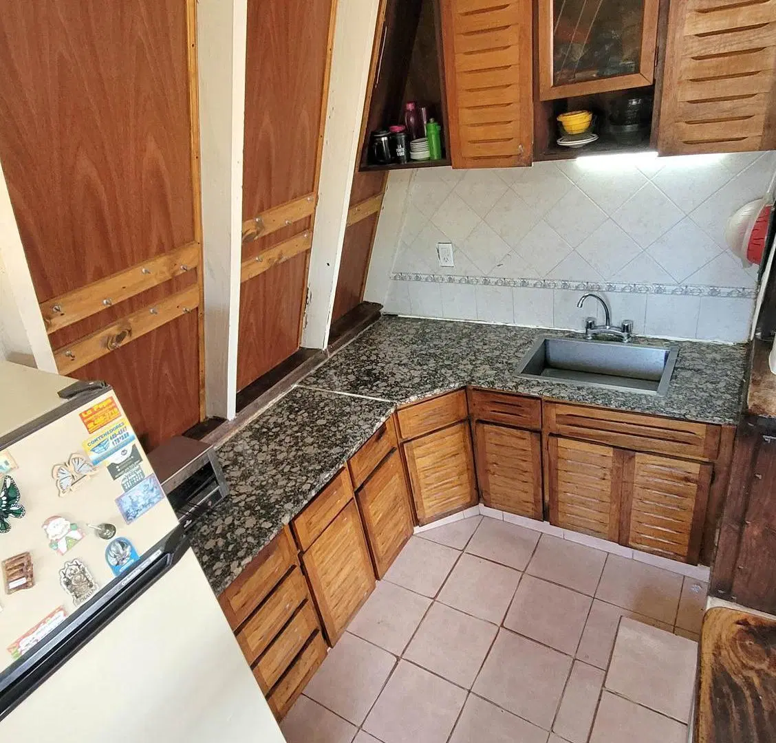Casa Alpino 4 amb. - Vucetich y Av. Mario Bravo 2