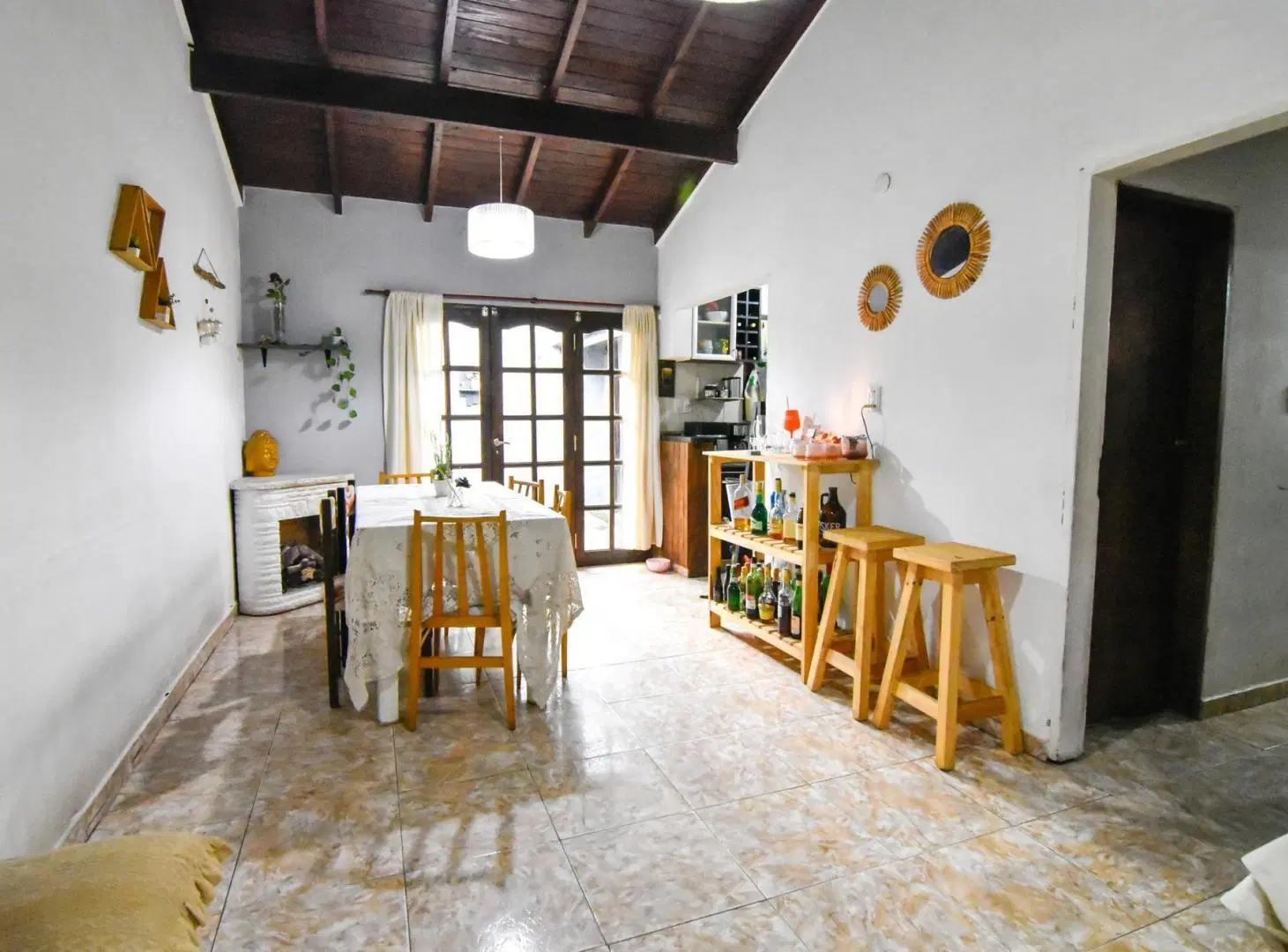 Casa 3 ambientes. Garaje y patio. Marcelo. T. de Alvear y Azopardo 3