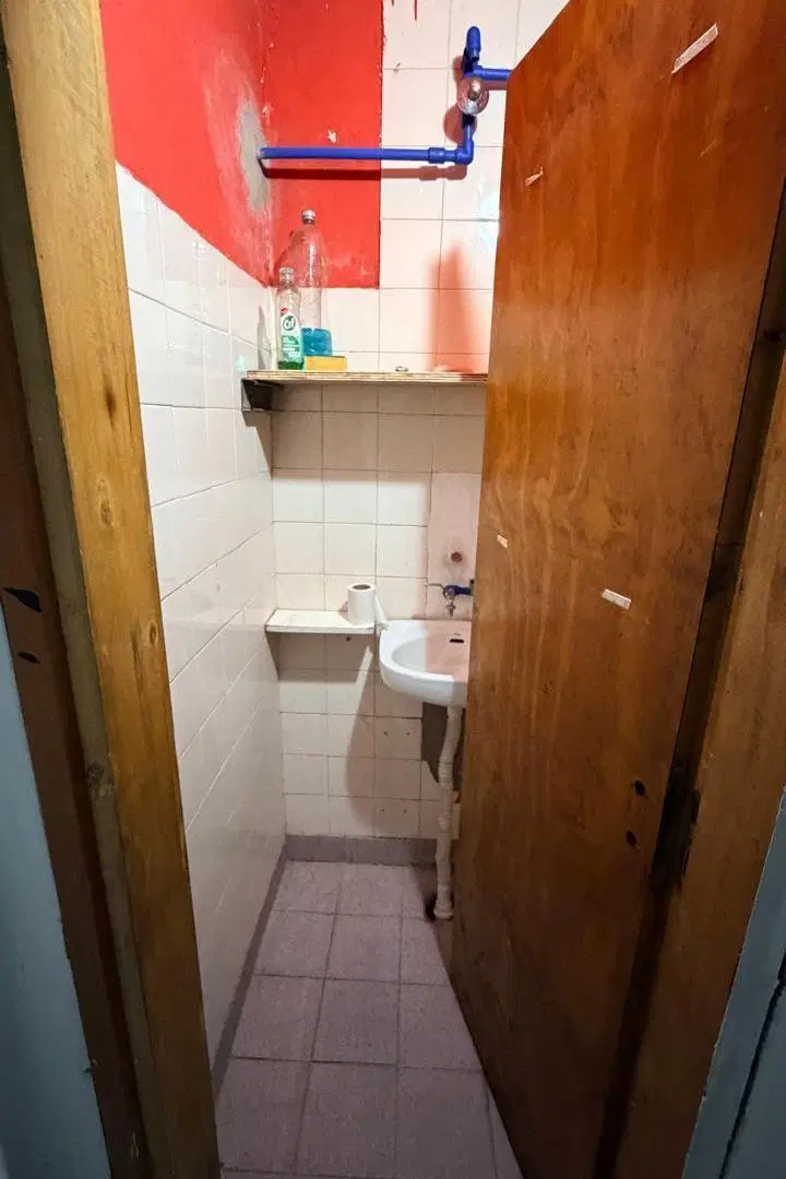 Local 21 m2 - Av. Jacinto Peralta Ramos y San Salvador 3