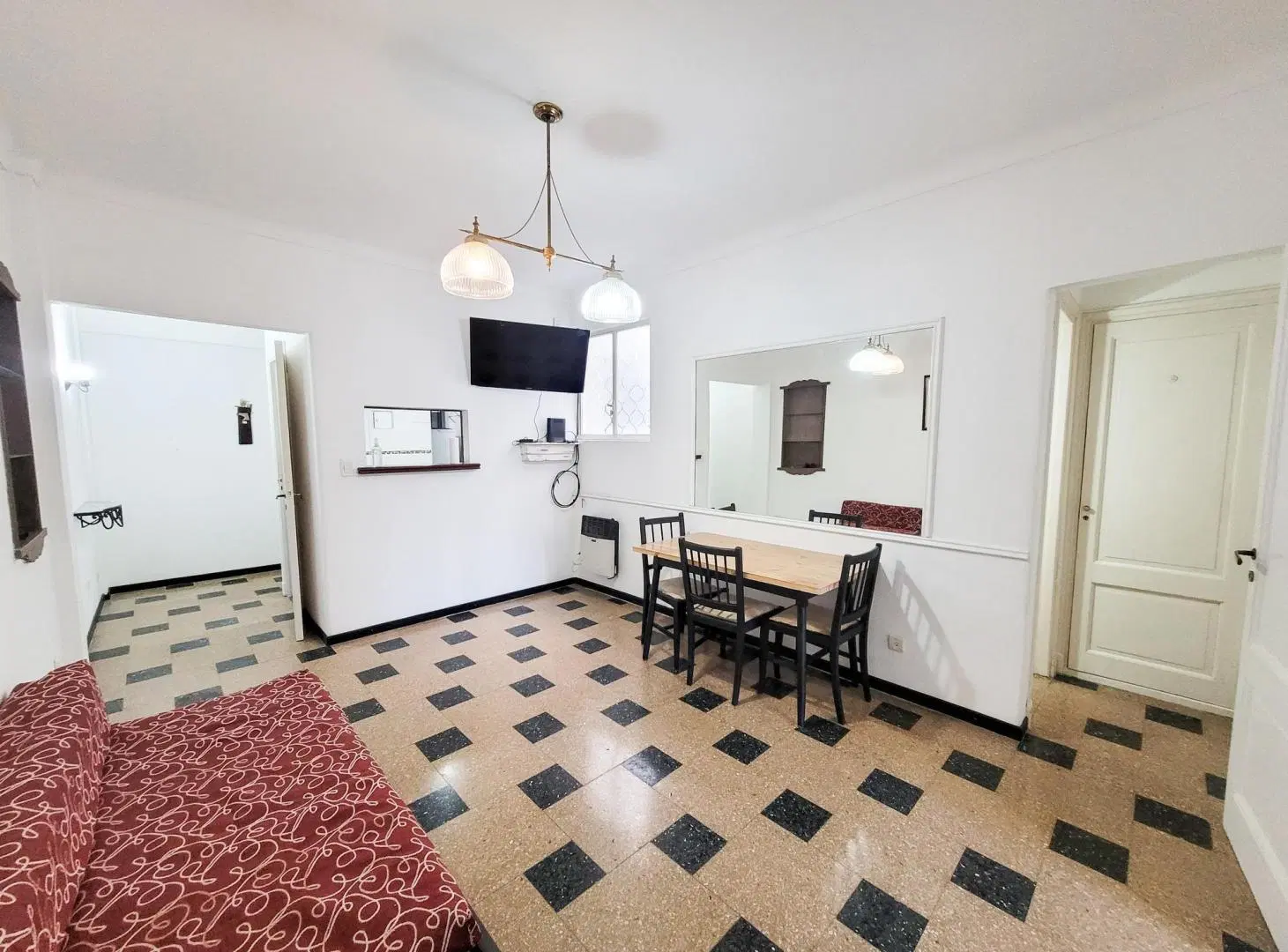 Departamento 2 ambientes a la calle - Garay y Arenales 5